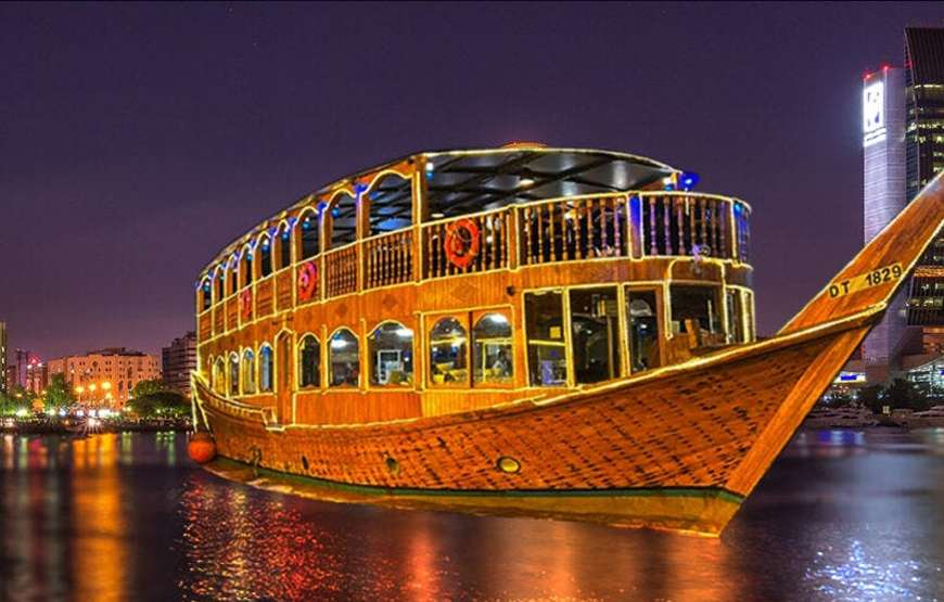 Marina Cruise Dinner 250 AED