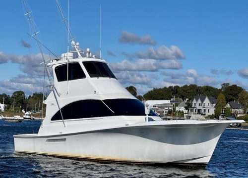 PVT 62 FEET YACHT 900 AED